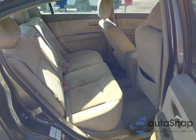 3N1AB61E09L653930: 44105239