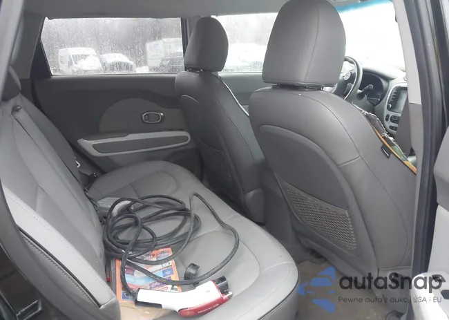 KNDJX3AE9H7025493: 44105244