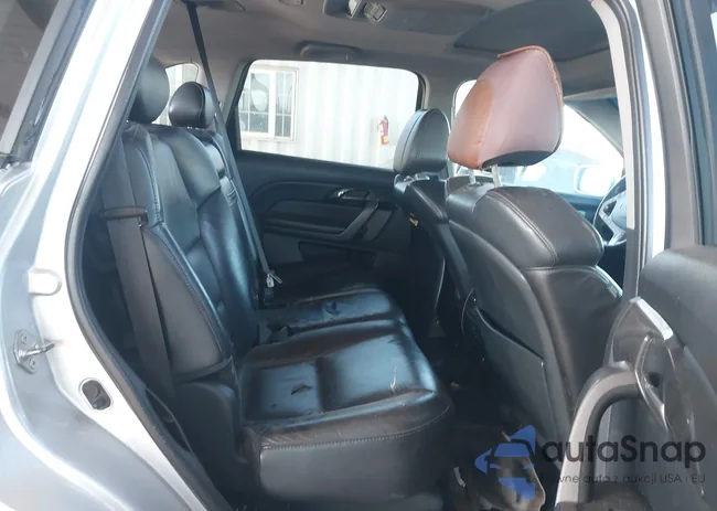 2HNYD28899H518267: 44105268