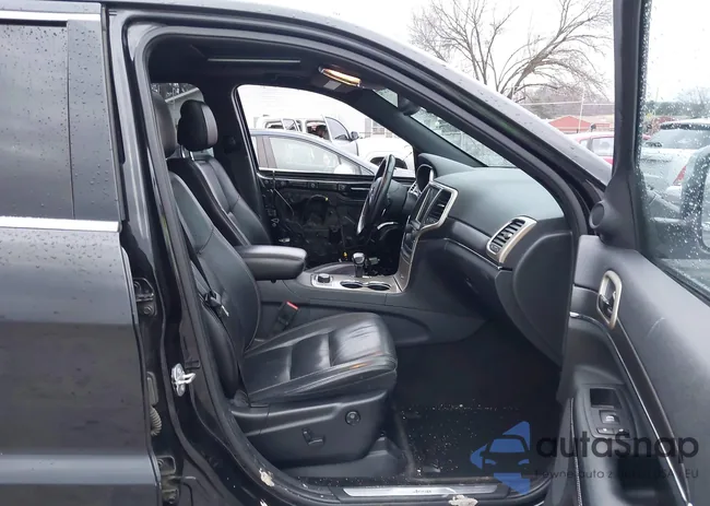 1C4RJFBG4FC142277: 44105272