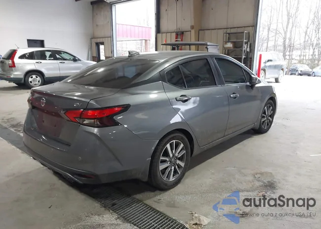 3N1CN8EV6LL806212: 44105278