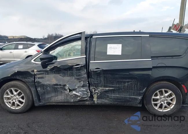 2C4RC1FG9LR159182: 44105279