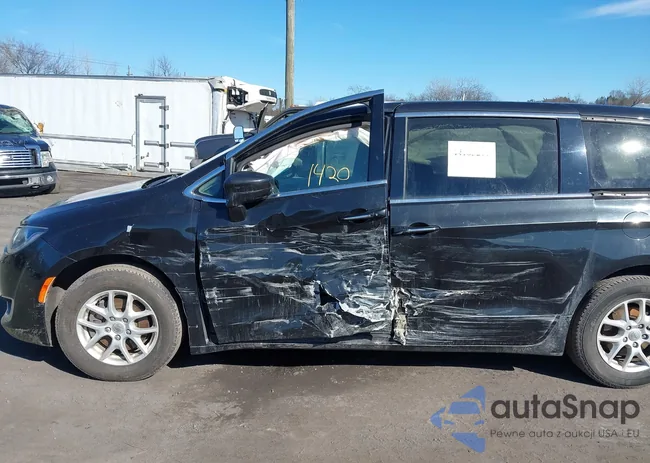 2C4RC1FG9LR159182: 44105279