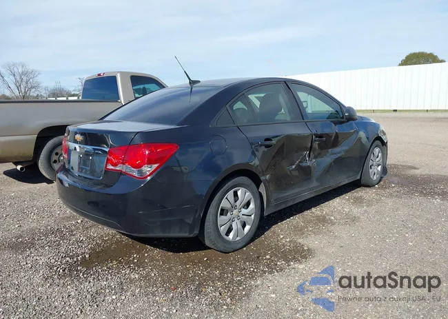 1G1PA5SH8D7220794: 44105282