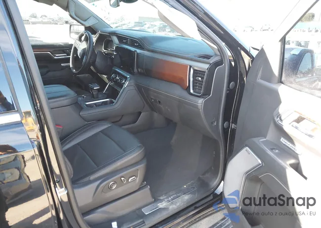 3GTUUGED3RG103898: 44105325