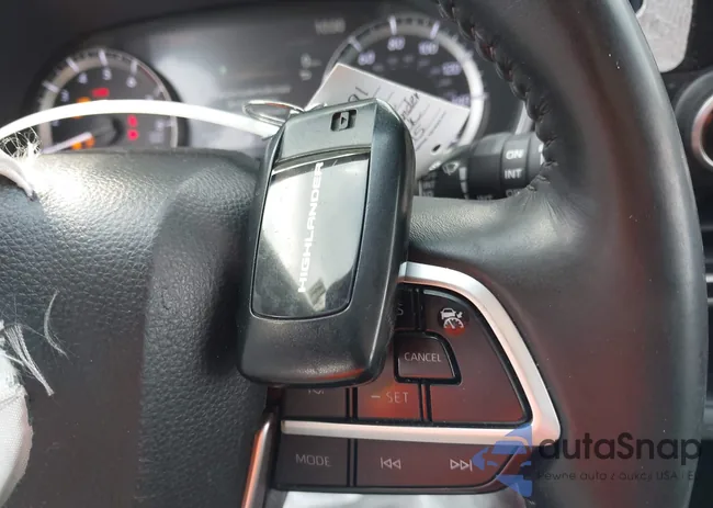 5TDKDRBH4RS529675: 44105335