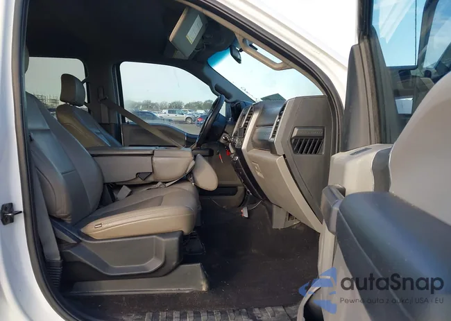 1FT7W2BT8KED75608: 44105468