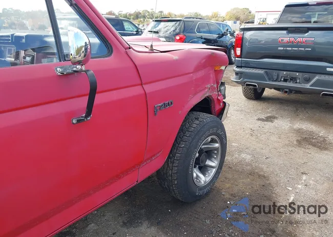 1FTHX25Z4CKA13621: 44105481