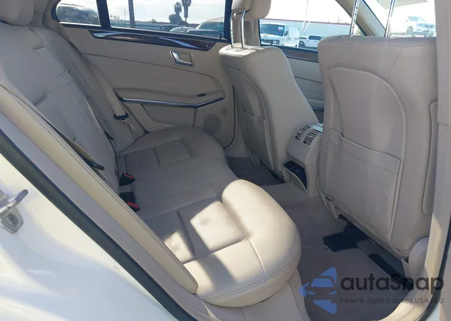 WDDHF5KB3GB172475: 44105526