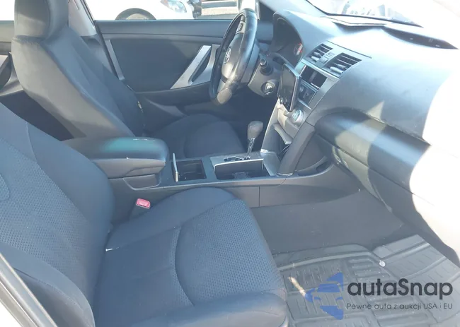 4T1BE46KX7U614630: 44106545