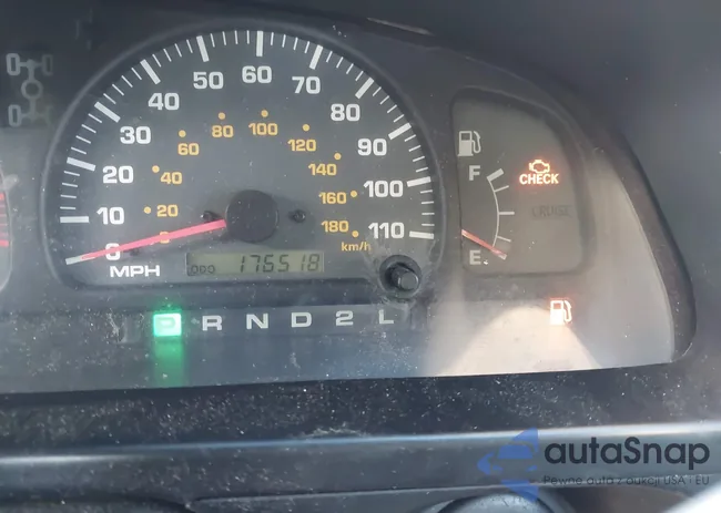 JT3HN86R810334646: 44106557