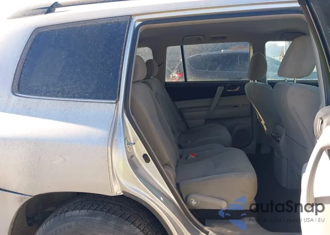 5TDBK3EH2DS193998: 44106566