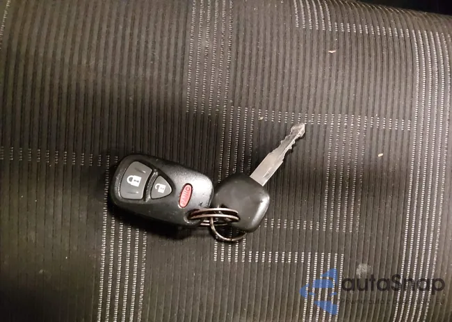 JS2YB5A30C6306013: 44106581