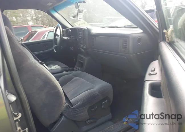 1GCEK19T0YE206842: 44106756