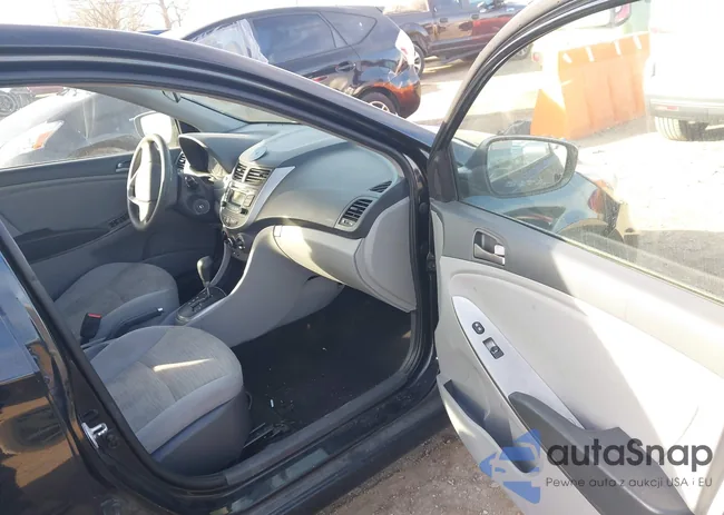 KMHCT4AE4HU385293: 44106773