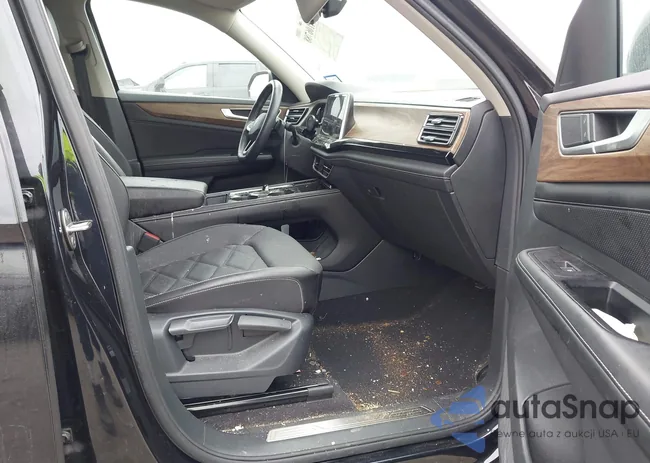 1V2JR2CAXRC535521: 44106788