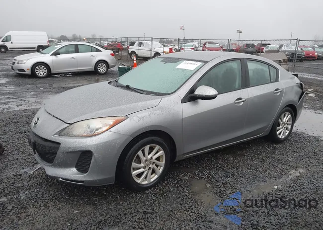 JM1BL1V86C1700849: 44106883