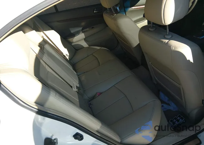 JNKBV61F98M268192: 44106914