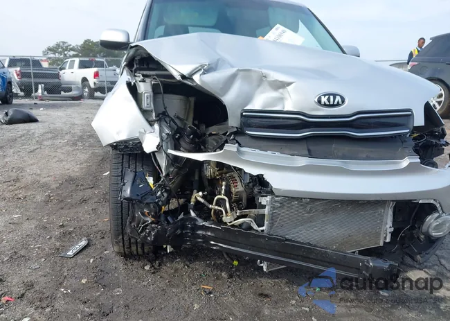 KNDJP3A53J7604677: 44106940