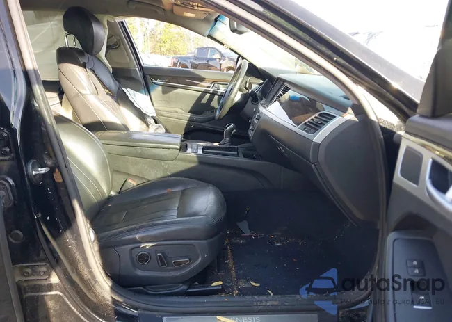 KMHGN4JE8HU176957: 44106946