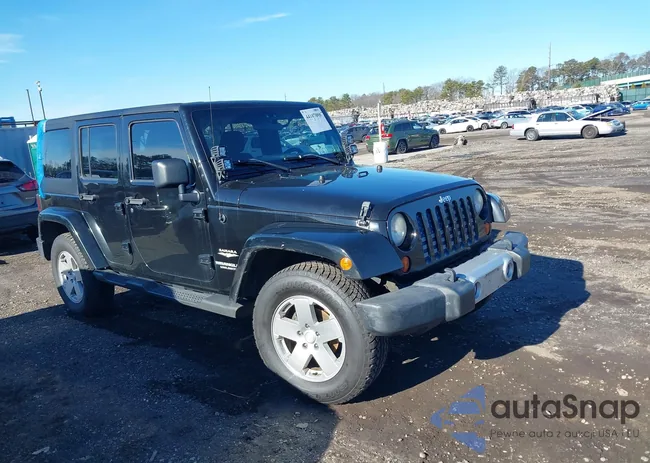 1C4BJWEG3CL105035: 44107008