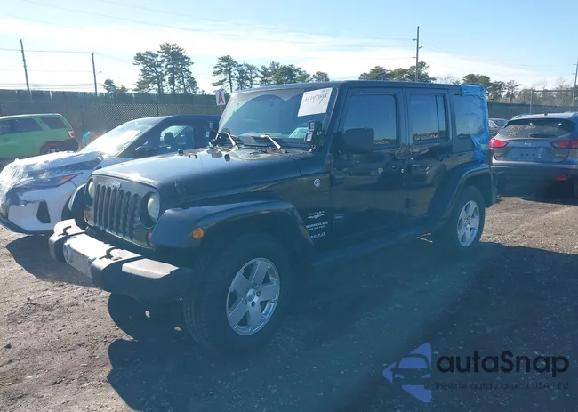 1C4BJWEG3CL105035: 44107008