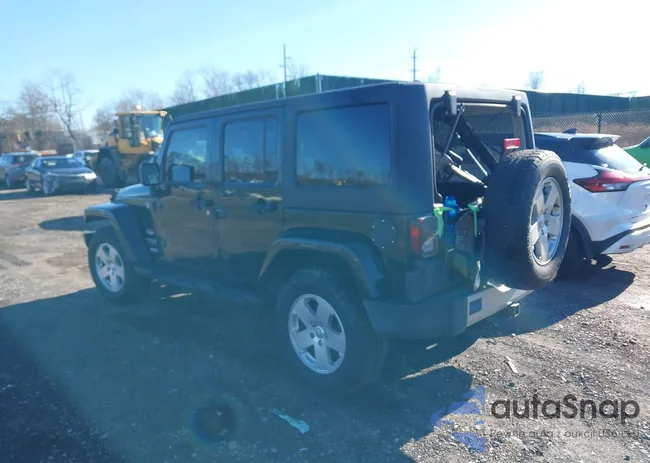 1C4BJWEG3CL105035: 44107008