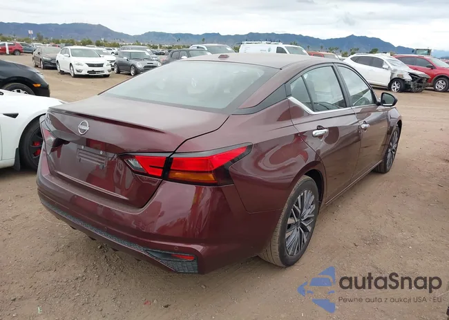 1N4BL4DV4SN324450: 44107039