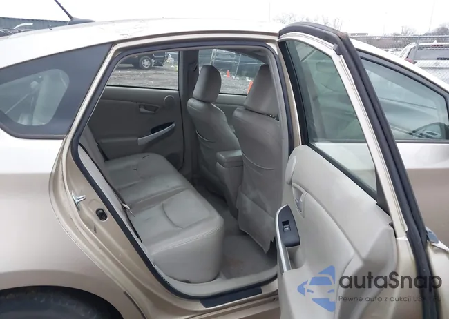 JTDKN3DU0A1246745: 44106308