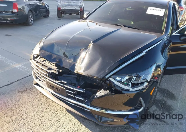 KMHL24JJ1LA011556: 44106344