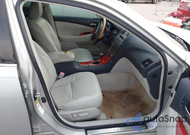 JTHBJ46G272039154: 44106364