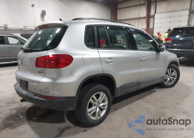 WVGBV7AX2HW504729: 44106453