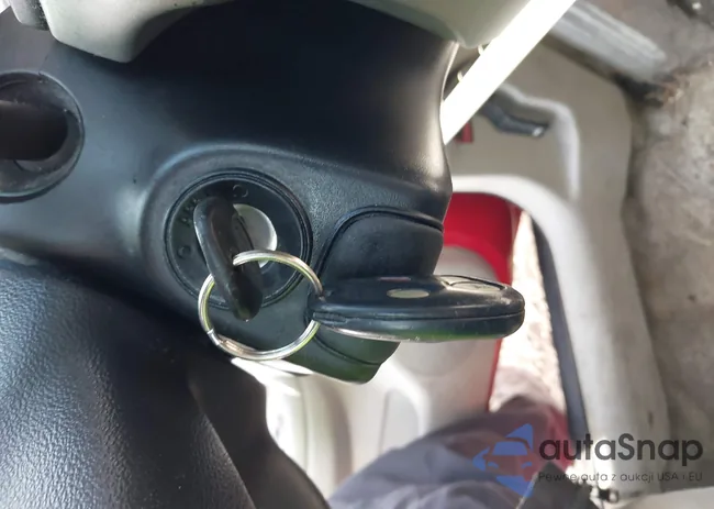 1G1AM55B367727058: 44106535