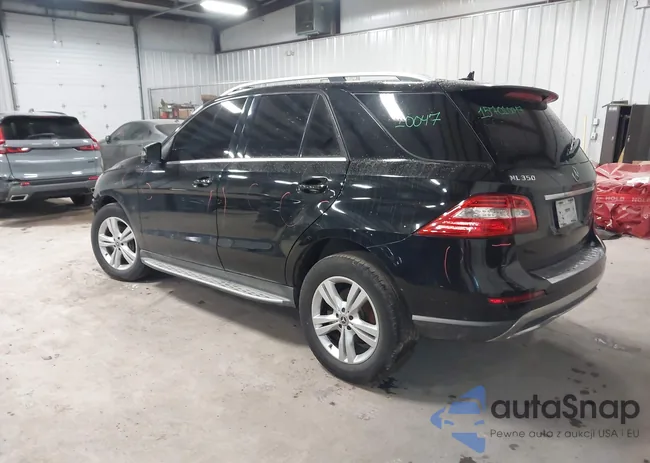 4JGDA5HB4DA214440: 44107597