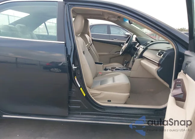 4T4BF1FK5CR189961: 44107601