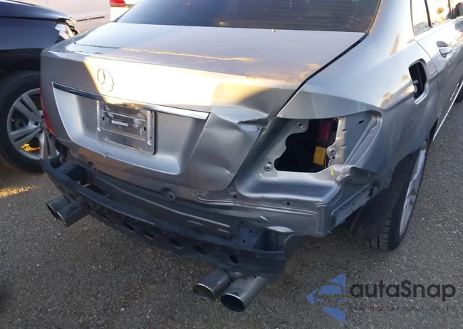 WDDGF4HB3EA959913: 44107609