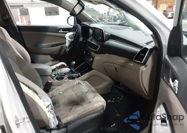 KM8J3CAL0MU404819: 44107625