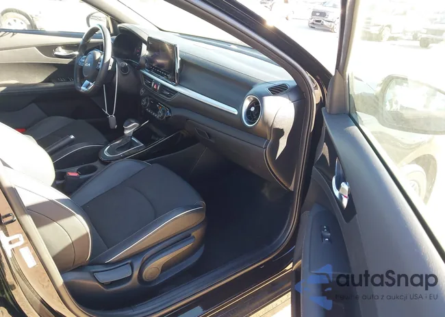 3KPF54AD3NE488430: 44107628