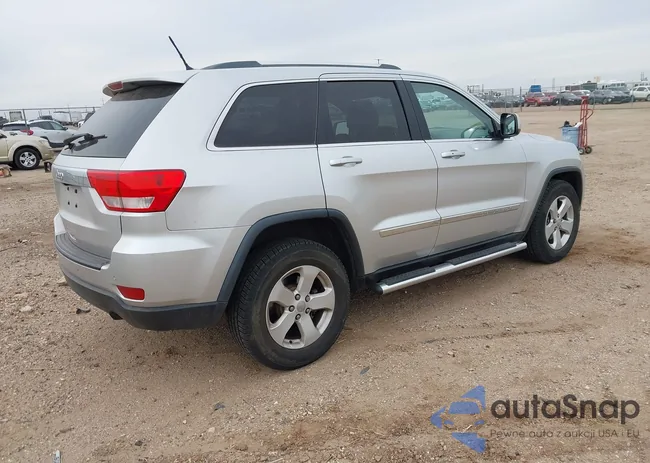 1C4RJFAG3CC225812: 44107666