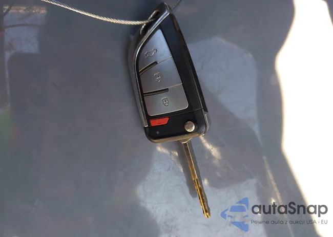 1HGCP2F36AA197016: 44107740