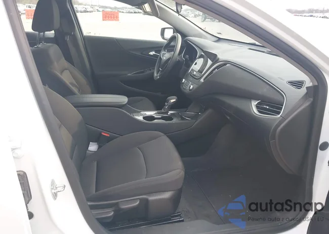 1G1ZD5STXSF130215: 44107749