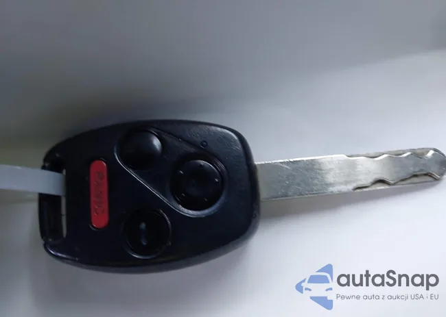 1HGCM66437A055188: 44107759