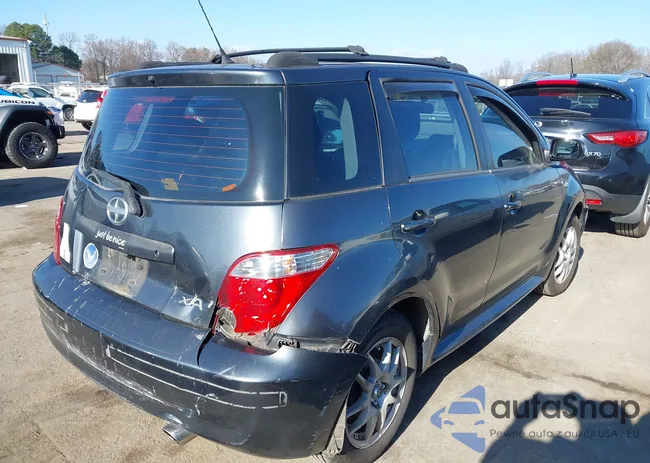 JTKKT624965004796: 44107766