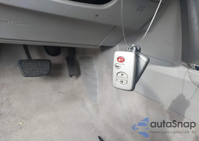 4T1BK3EK8AU115773: 44107814