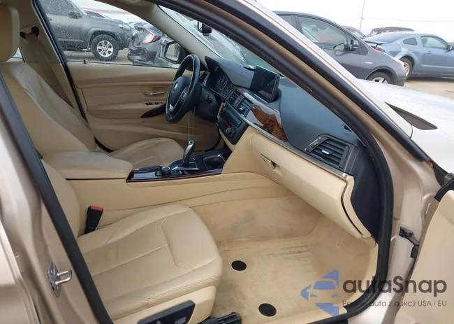 WBA3D3C50EK157157: 44107836