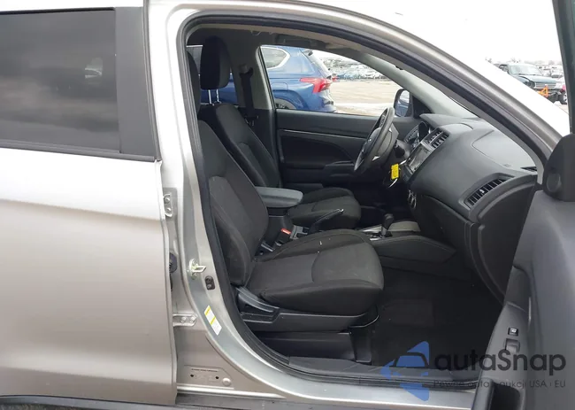 JA4APUAU3MU000883: 44107968