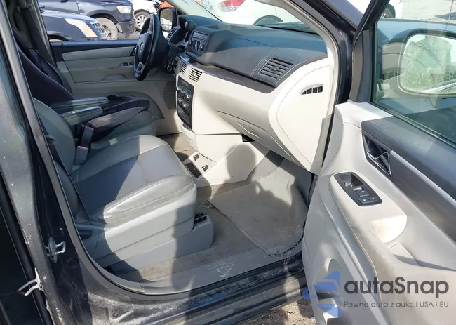 2V4RW3DG7BR804874: 44107974