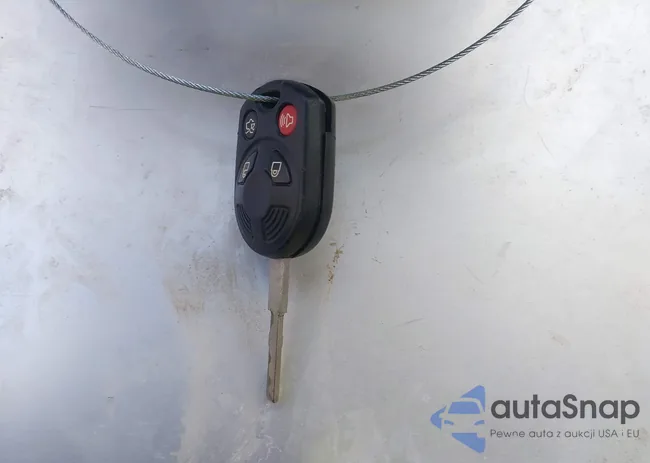 1FADP3F25DL271816: 44107977