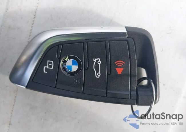 WBY33AW03RFR62206: 44108010