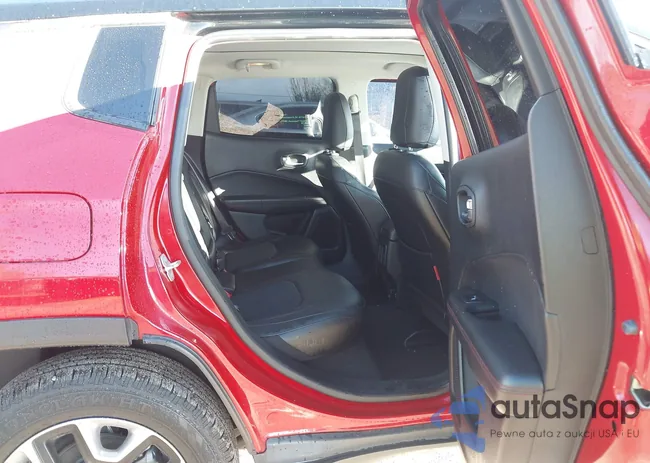 3C4NJDDB3JT191732: 44108134